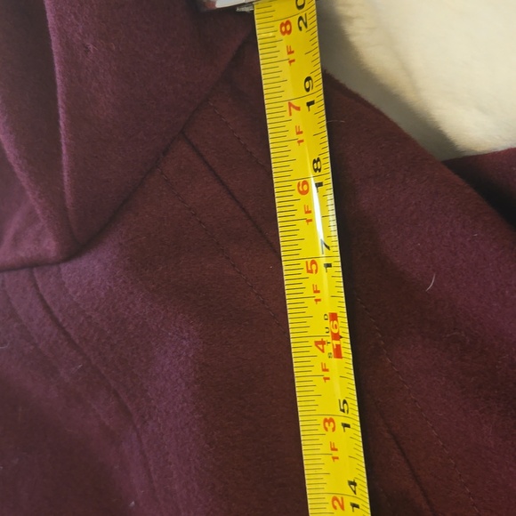 Anne Klein coat in Size M - Picture 11 of 11